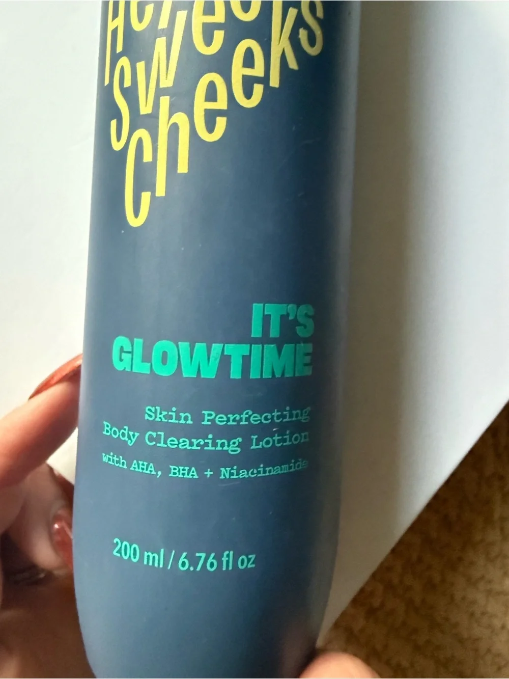 Hey Sweet Cheeks It's Glowtime Skin Perfecting Body Cleansing Lotion - Blue